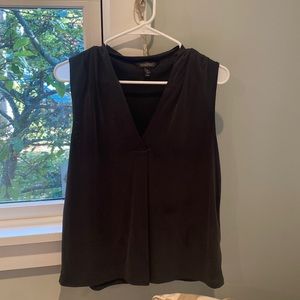 Banana republic blouse black. Fits a small/ medium